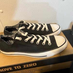Converse All Star women’s shoes size 10 double tongue